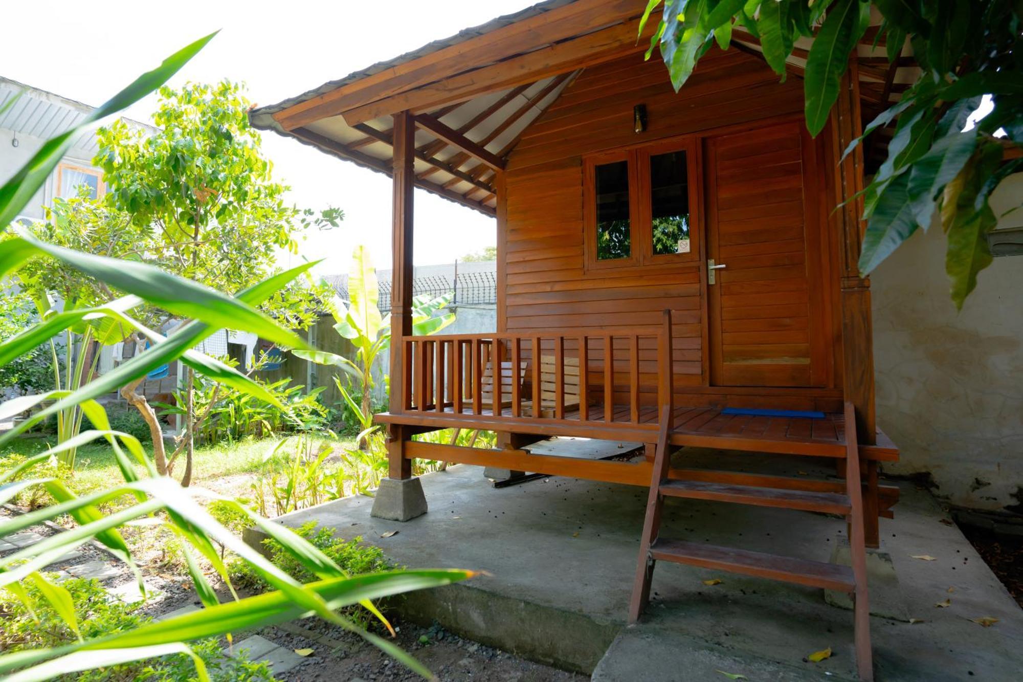 Reddoorz Syariah Near Lombok Epicentrum Mall Mataram Buitenkant foto